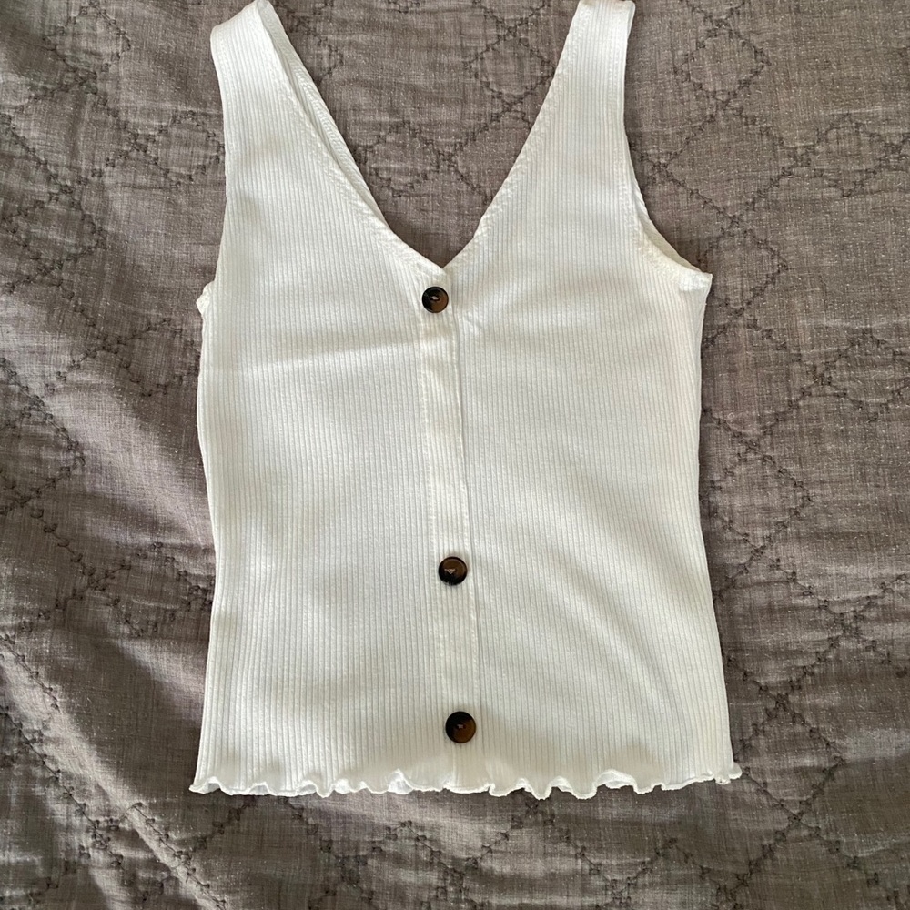 White slim top